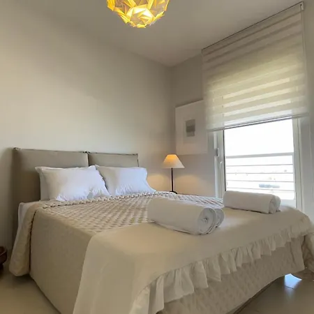 Nh Urban Living In Nea Alikarnassos Apartment Heraklion  Exterior photo