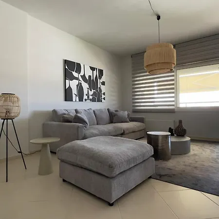 Nh Urban Living In Nea Alikarnassos Apartment Heraklion  Exterior photo