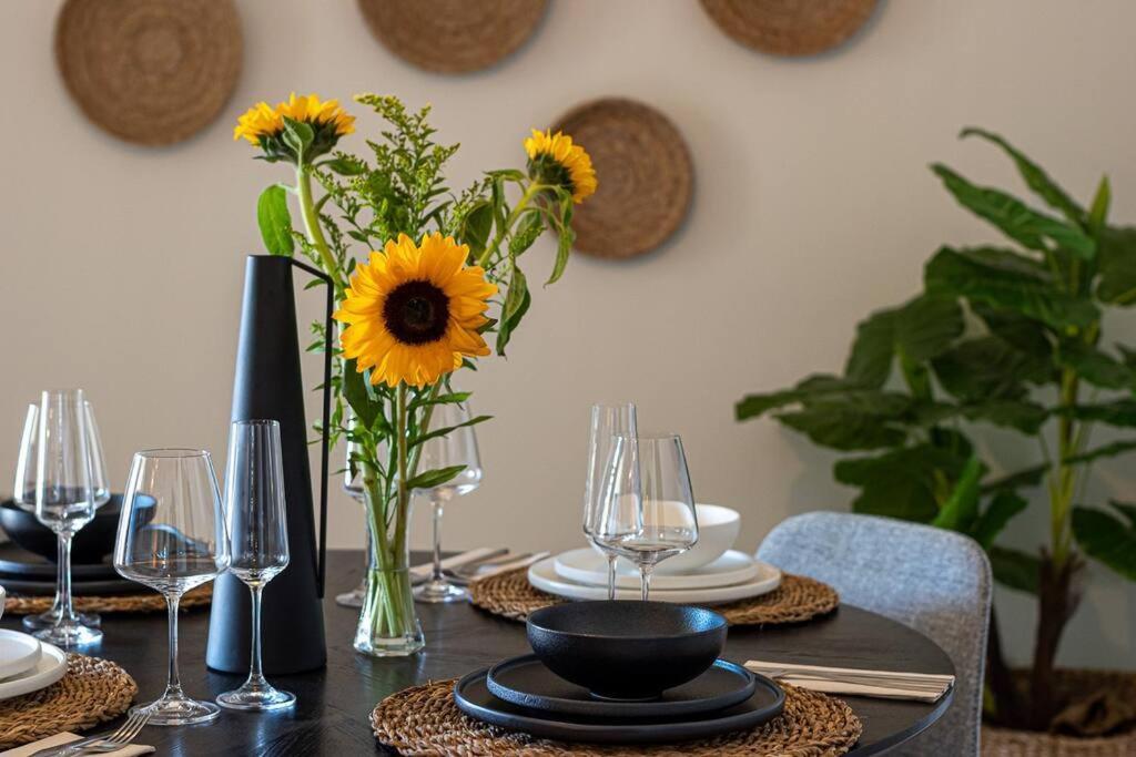 Apartment Nh Urban Living In Nea Alikarnassos *