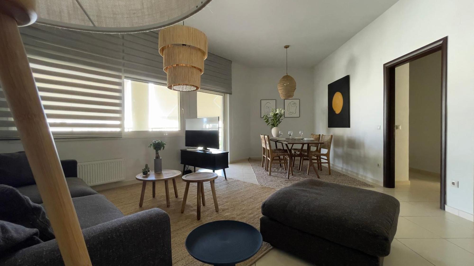 Nh Urban Living In Nea Alikarnassos Apartment *