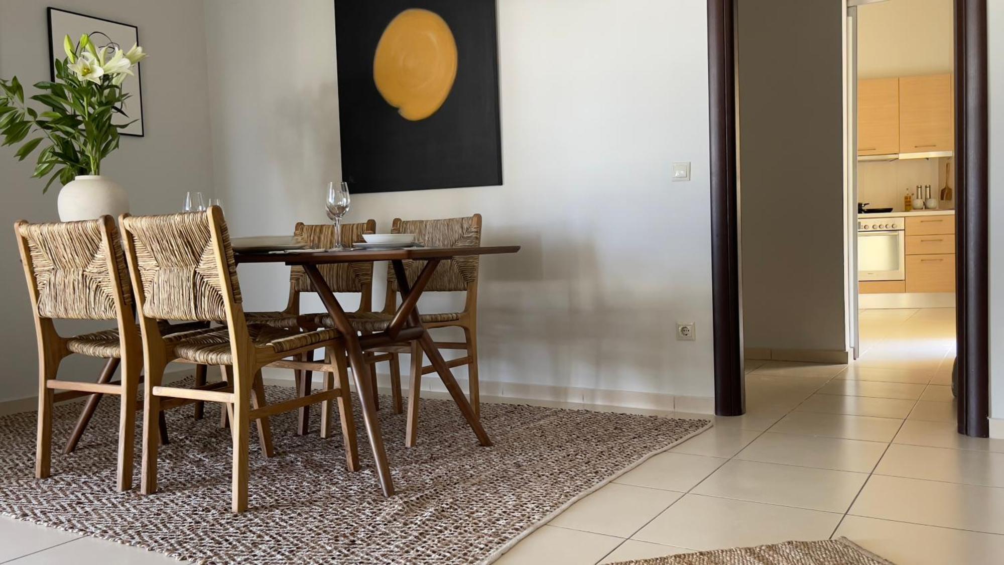 Nh Urban Living In Nea Alikarnassos Apartment