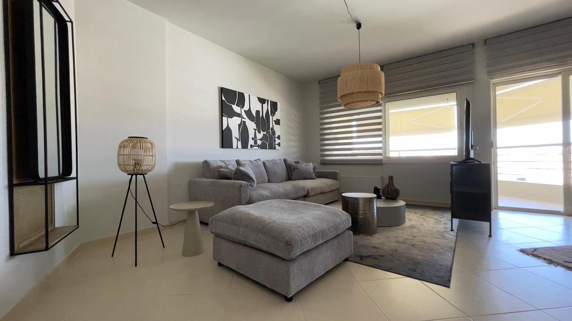 Apartment Nh Urban Living In Nea Alikarnassos *